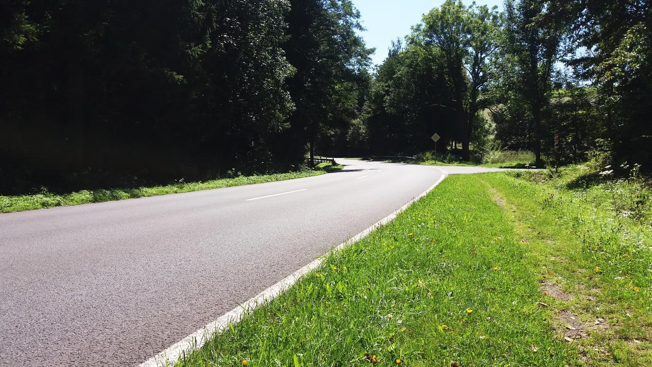 Graefrath Gaestehaus Neunkirchen-Seelscheid Eksteriør billede